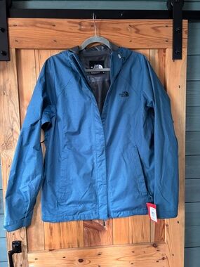 NWT The North Face Blue Hooded Rain Jacket